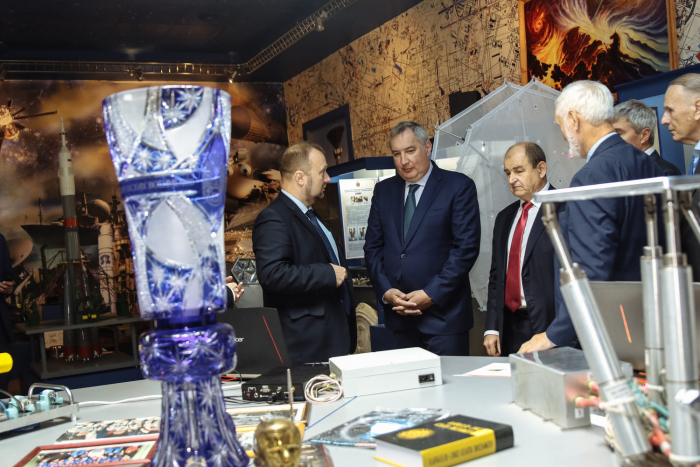 18092019 roscosmos rogozin 11