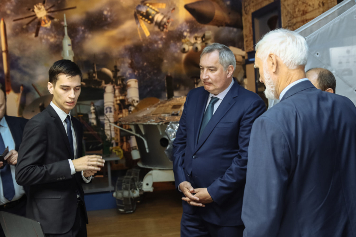 18092019 roscosmos rogozin 12